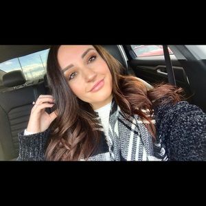 Meet your Posher, Brianna